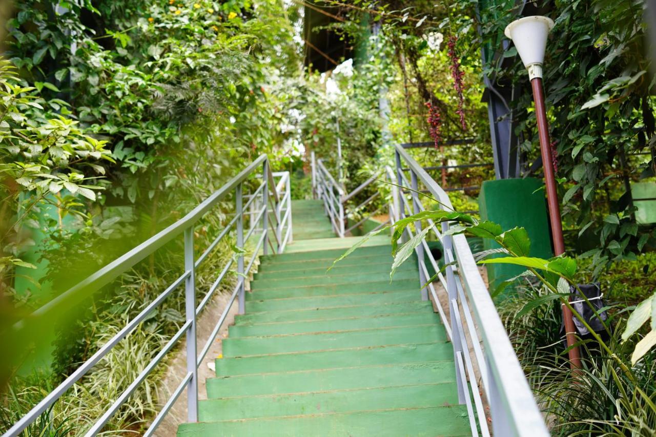 Fabescape Edens Resort Munnar Extérieur photo